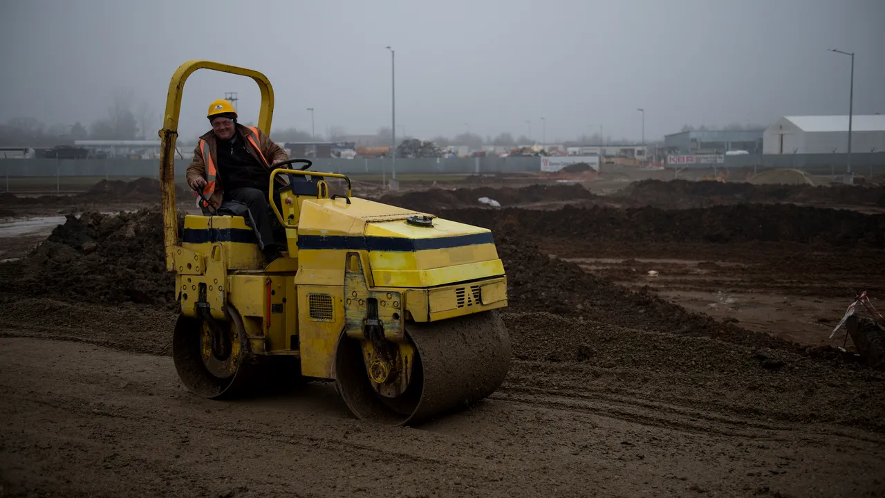 Se schimbă peisajul la Deveselu. Imagini în premieră de pe șantierul scutului antirachetă. GALERIE FOTO