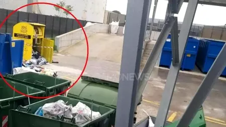 Un tânăr român a MURIT în chinuri groaznice în Italia, după ce a rămas blocat într-un container pentru haine uzate