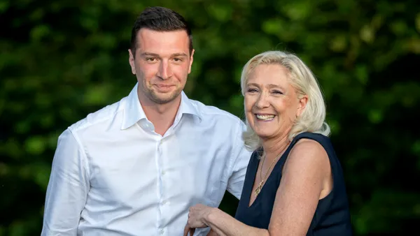 Justiția franceză decide marți destinul politic al lui Marine Le Pen. Liderul conservator Bardella i-ar putea lua locul la prezidențialele din 2027