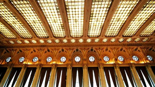 MEDIAFAX ZOOM: Cum s-a construit Palatul Parlamentului