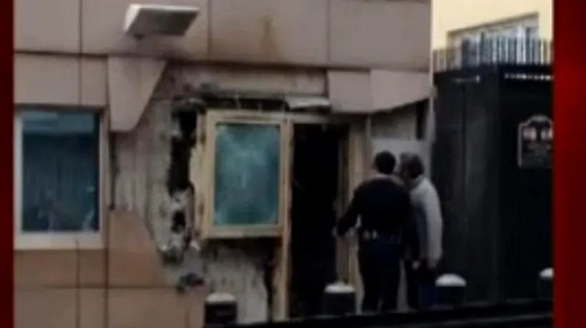 Explozie în fața ambasadei SUA din Turcia. Oficial: a fost un atentat sinucigaș. VIDEO