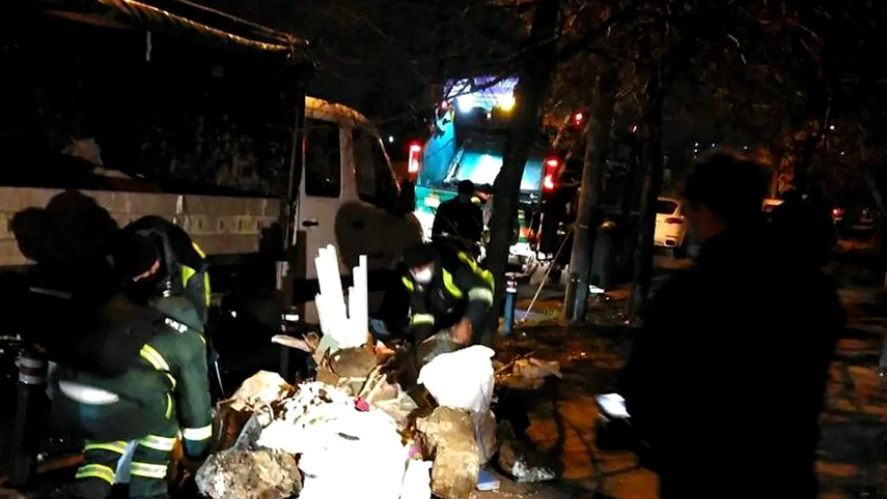 Romprest strânge gunoaiele din Sectorul 1 înainte de Sărbători. „Înțelegem să punem sănătatea publică deasupra conflictului în care am fost implicați fără culpă”