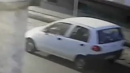 Accident rutier grav, în Sighetu Marmației. Trei copii au fost loviți pe trecerea de pietoni, de un judecător din Oradea / FOTO