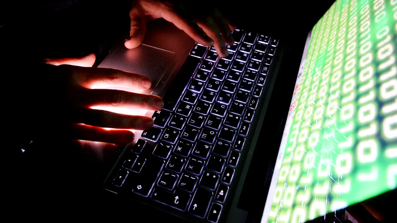 Raport Kaspersky Lab: Malware, răspândit prin peste 50.000 de manuale și eseuri școlare