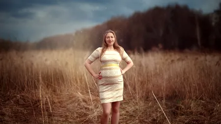 A rămas fără BANI! Româncă păcălită în parcarea unui magazin din Italia: „Ajutor, soția mea naște”