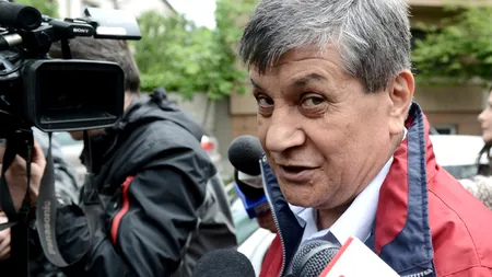 STENOGRAME. Procurorii arată cum judecătorul Mustață negocia șpaga pentru sentințe în baie, în timp ce trăgea apa: „Cincizeci, patruzeci, treizeci. Sub treizeci dă-l în ...[cuvânt obscen]... Unu- doi ani, doi ani jumate - cu suspendare