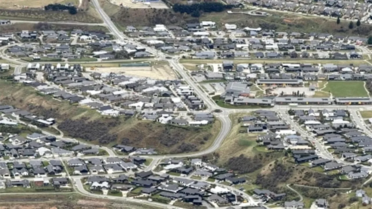 Iluzie optică VIRALĂ | Ai un IQ peste 120 dacă găsești avionul din această imagine, în maximum 5 secunde