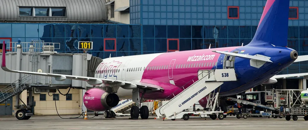 Haos pe Aeroportul Otopeni. WIZZ Air, în centrul unui scandal cu sute de curse amânate: Promit zboruri care, de fapt, nu există