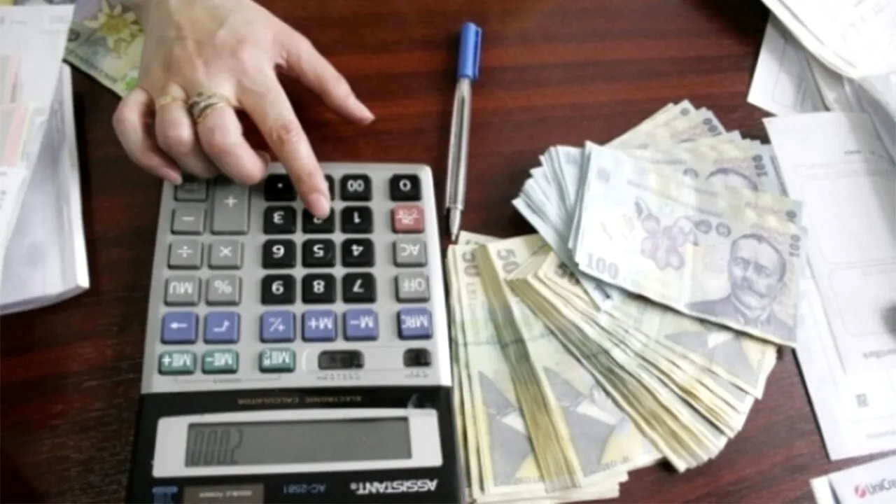 CALCUL complet | Ce pensie va primi un român, după recalculare, dacă a muncit 16 ani cu carte de muncă