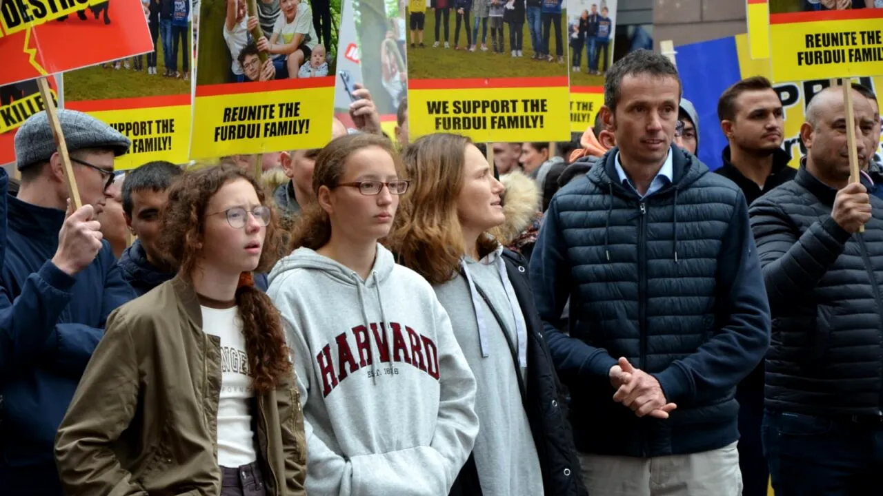 Familia Furdui a ÎNVINS Germania: părinții și cei șapte copii luați de autorități se reunesc!