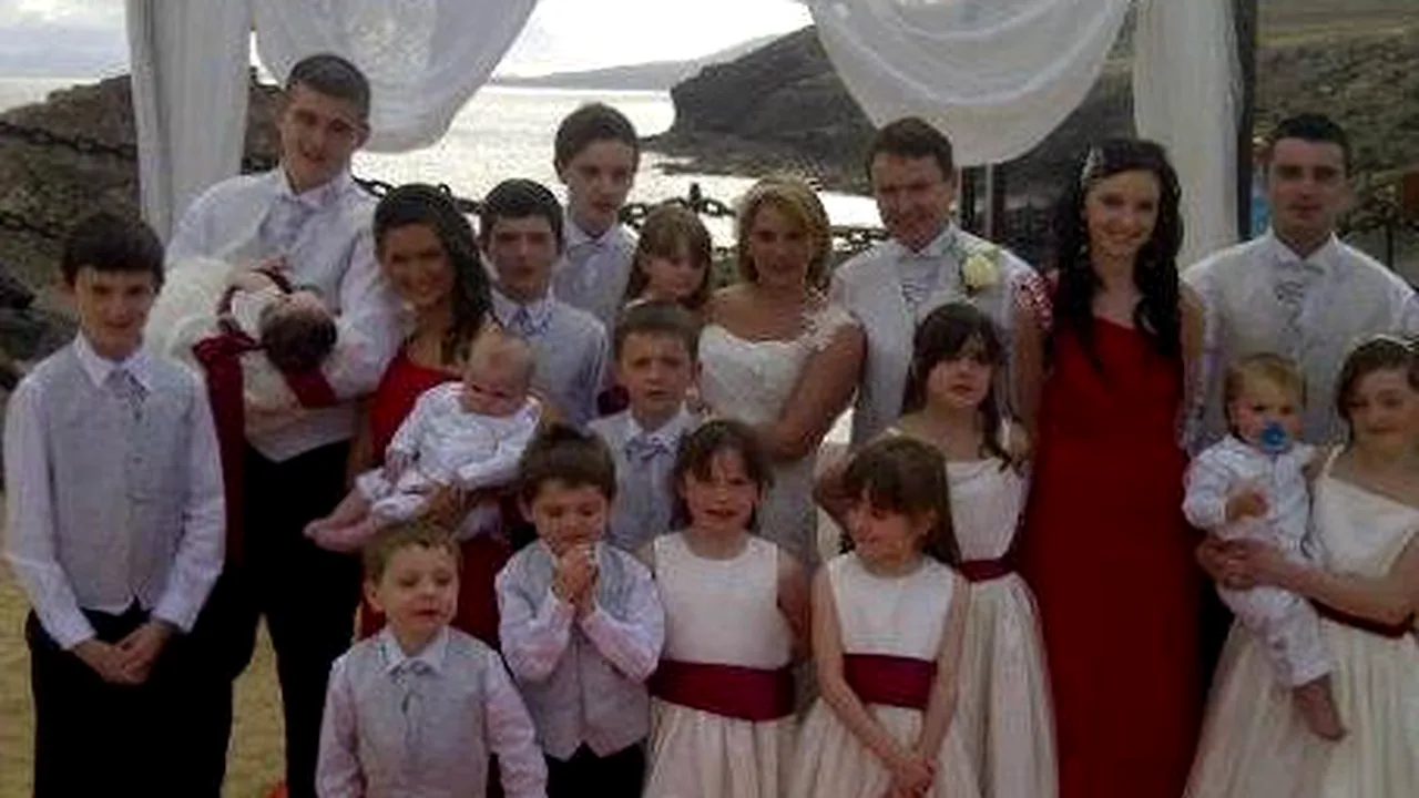 Pare o poză obișnuită, însă această familie a stabilit un record greu de egalat 