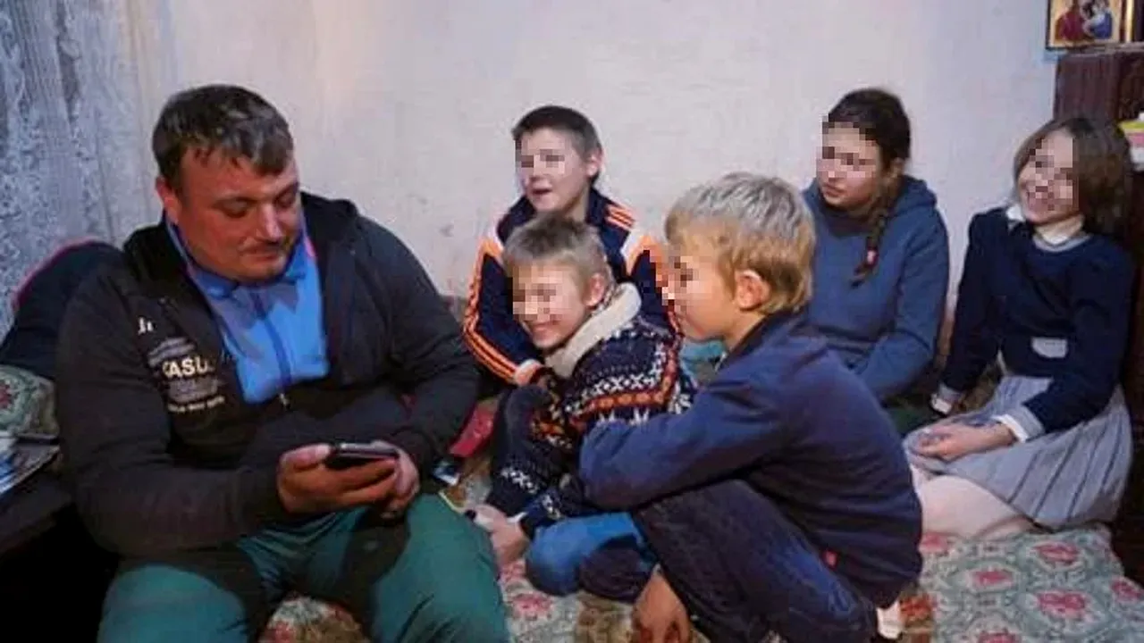 Rămas fără un picior, Alexander din Călărași face zilnic naveta, pentru a-și crește copiii: „Am șase diamante. Doamne ajută!”