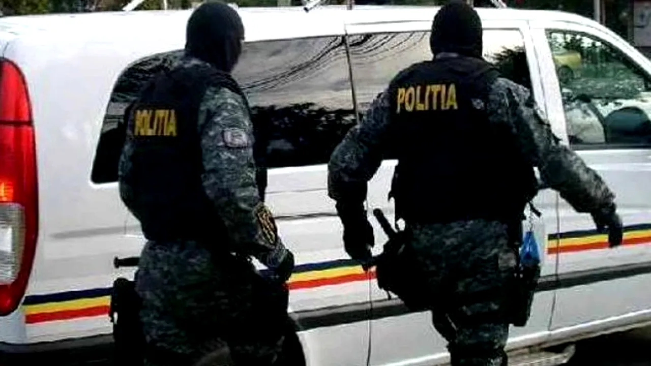 Patronul unui cunoscut lanț de benzinării, jefuit ca în filme. Tâlharii au fugit cu un sac de bani