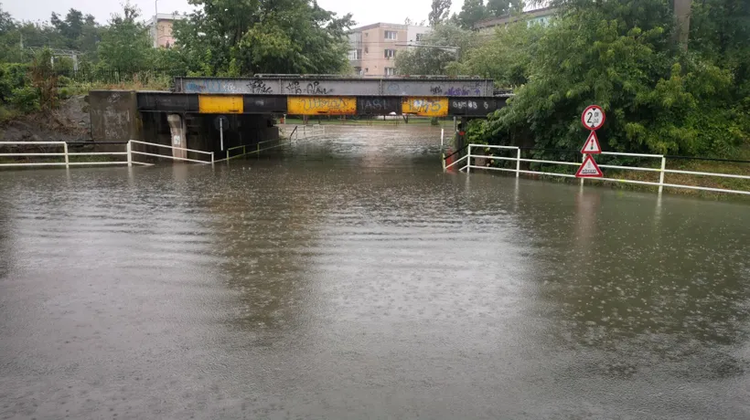 Cod galben de INUNDAȚII pe râuri din 4 bazine hidrografice