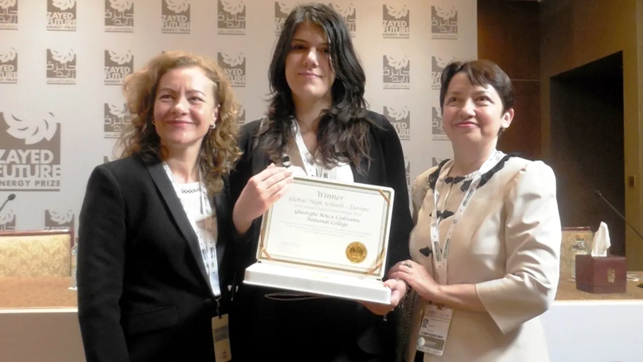 Un liceu din Bârlad a câștigat 100.000 de dolari pentru dotarea instituției cu panouri solare