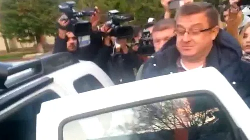Sorin Blejnar, depistat de un echipaj de poliție și dus în arest