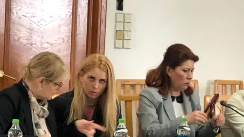 Scumpă la vedere: Mihaela Triculescu, șefa ANAF, la primul eveniment oficial, după trei luni de la numire