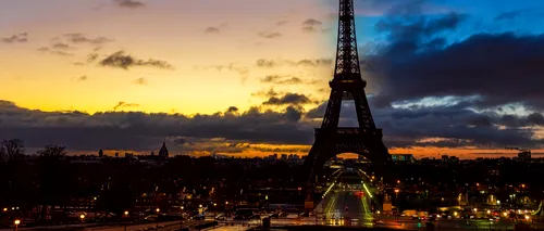 Autoritățile ar putea interzice circulația pe timp de noapte la Paris din cauza nerespectării regulilor antiepidemice