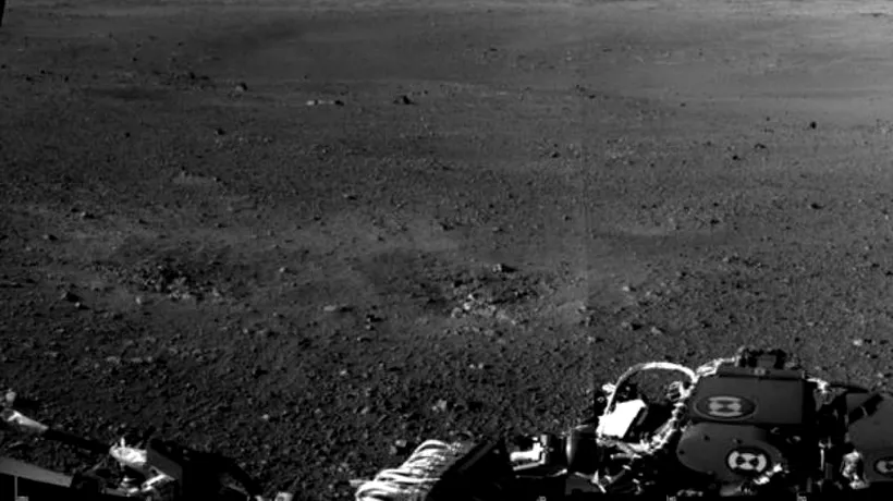 Cercetătorii, surprinși de o imagine trimisă de robotul Curiosity de pe Marte. Ai putea să crezi că e o păcăleală a celor de la NASA