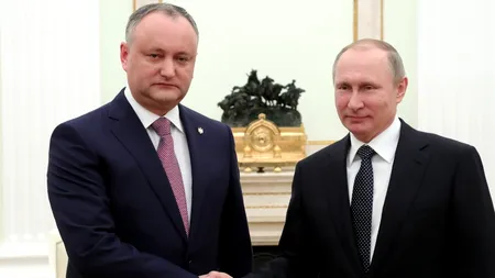 Rusia a expulzat cinci diplomați moldoveni, după o măsură similară la Chișinău. Reacția lui Dodon
