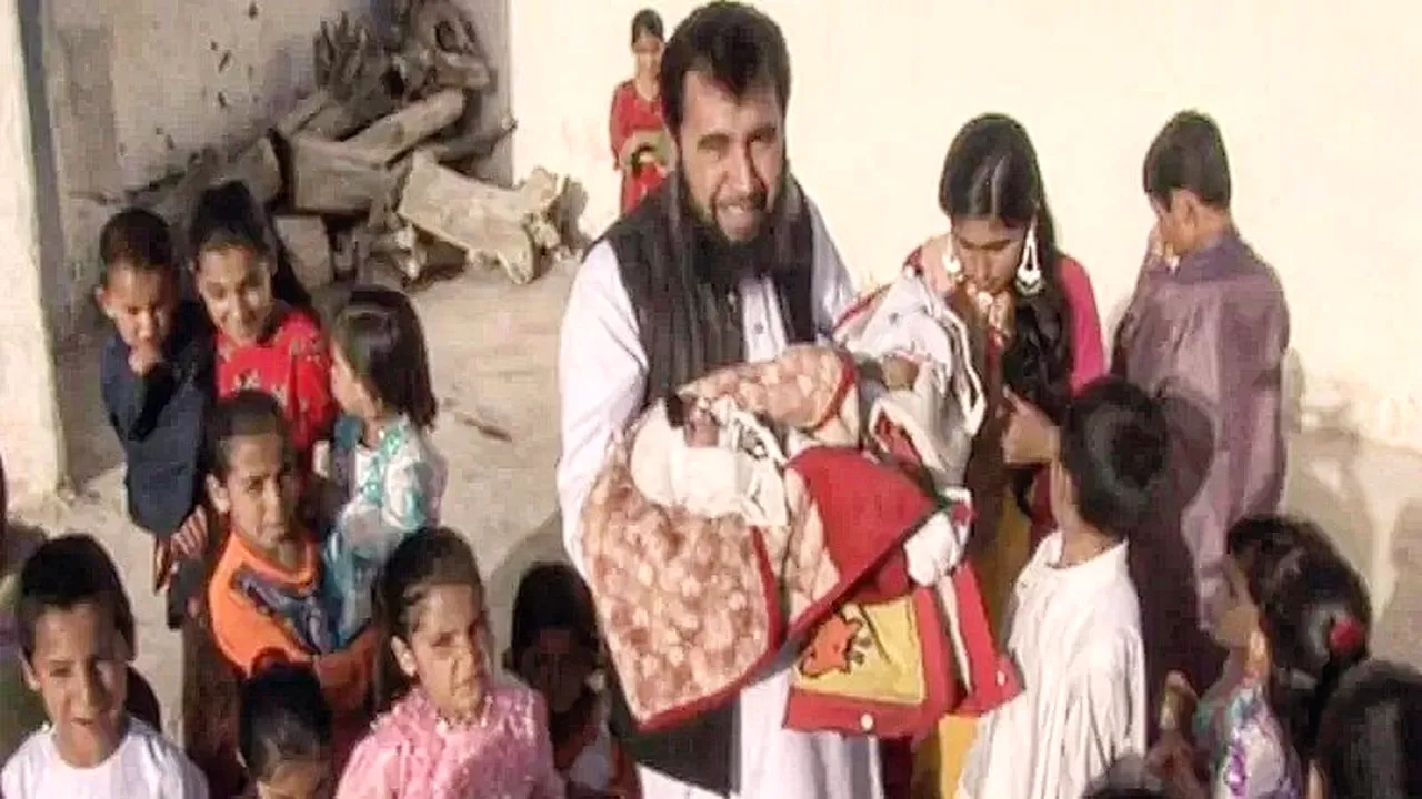 Incredibil! Este tatăl a 60 de copii, dar își dorește o nouă soție pentru a mai avea urmași