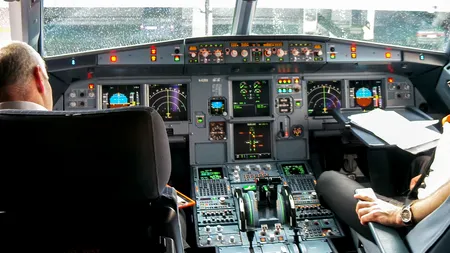 Angajații Ryanair: 