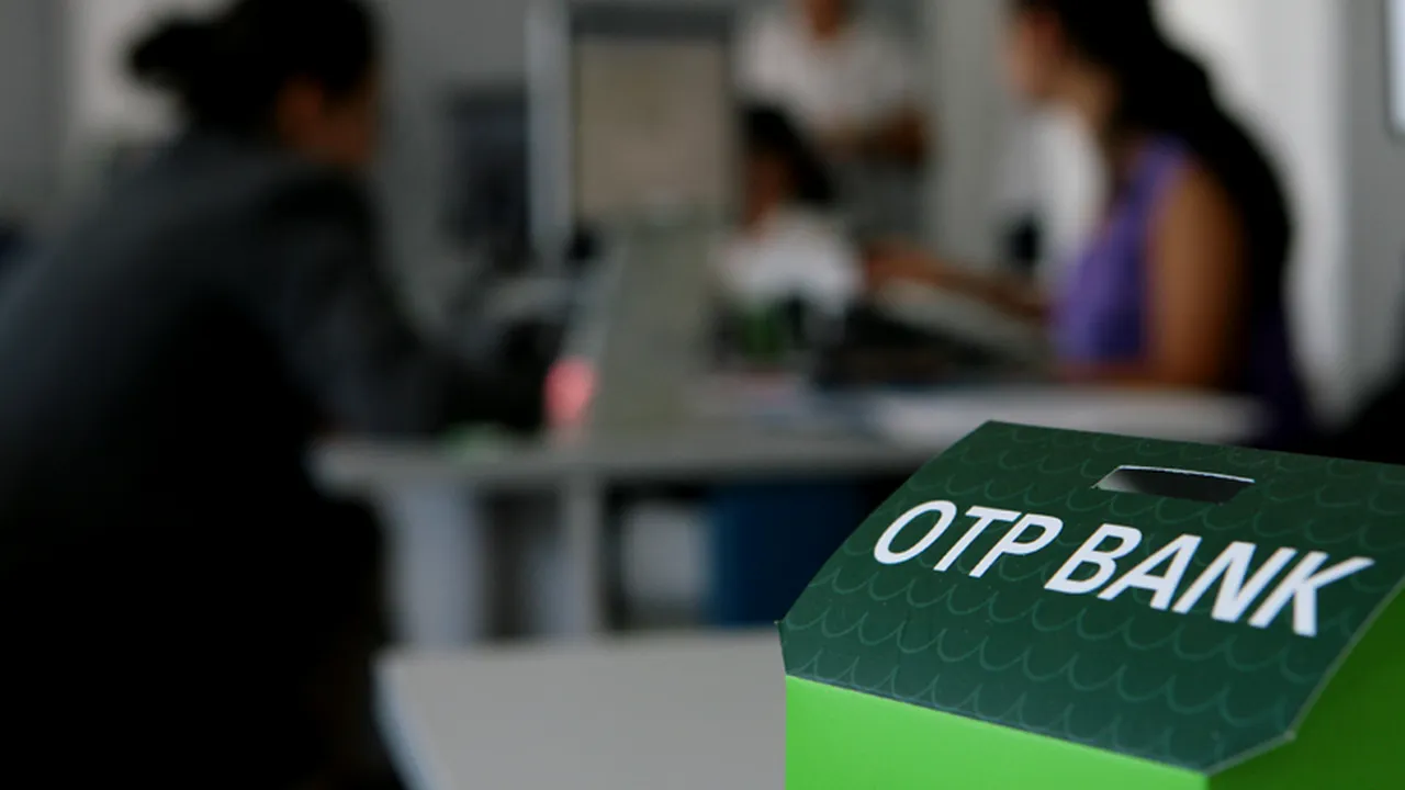 Recomandarea OTP Bank pentru clienți care au credite în franci elvețieni: Nu poate fi mai rău de atât
