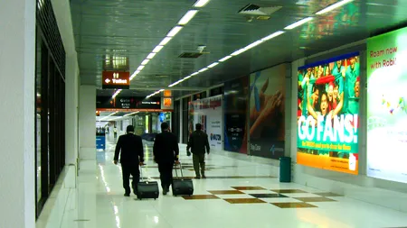 Diplomat nord-coreean, surprins cu 27 de kilograme de aur într-un aeroport din Bangladesh