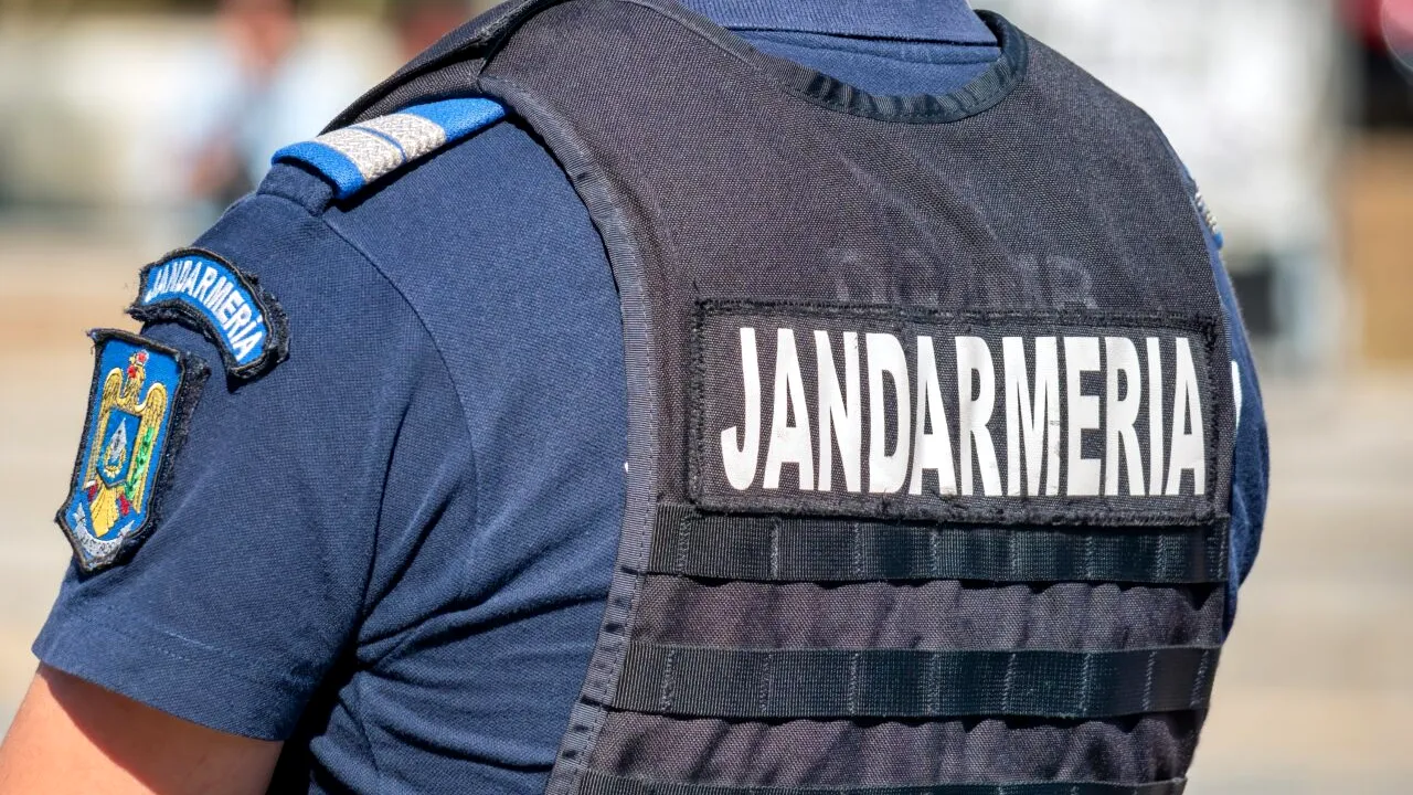 Jandarmii au aplicat sancțiuni după partida AFK Csíkszereda - FC Rapid Bucureşti. Amendă de 30.000 de lei pentru organizatorul meciului