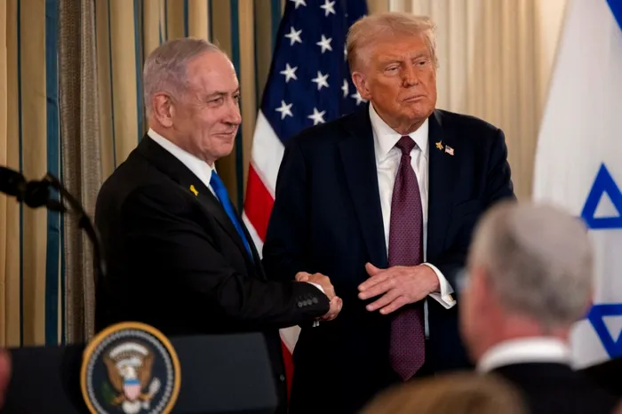 Premierul israelian Benjamin Netanyahu și președintele american Donald Trump au o relație de prietenie din 2017. 