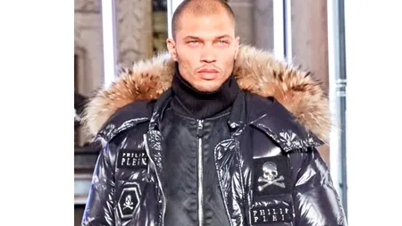 Un fost deținut a ajuns vedetă la Săptămâna Modei de la New York. Povestea lui a făcut înconjurul lumii