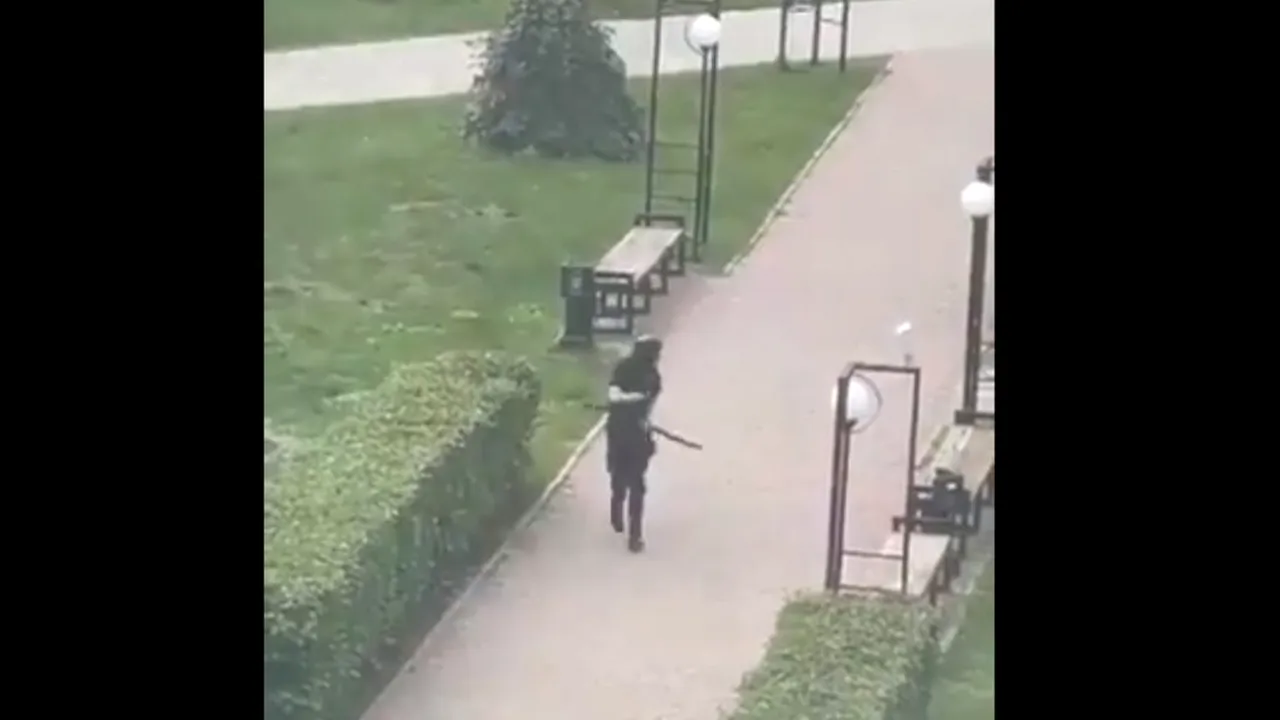 Un atac armat cu sânge rece a avut loc la o universitate din Rusia. Studenții au sărit pe geamuri. Primele declarații ale lui Vladimir Putin