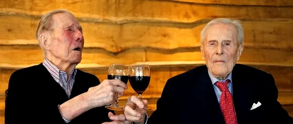 Cei mai bătrâni gemeni din lume au sărbătorit 103 ani