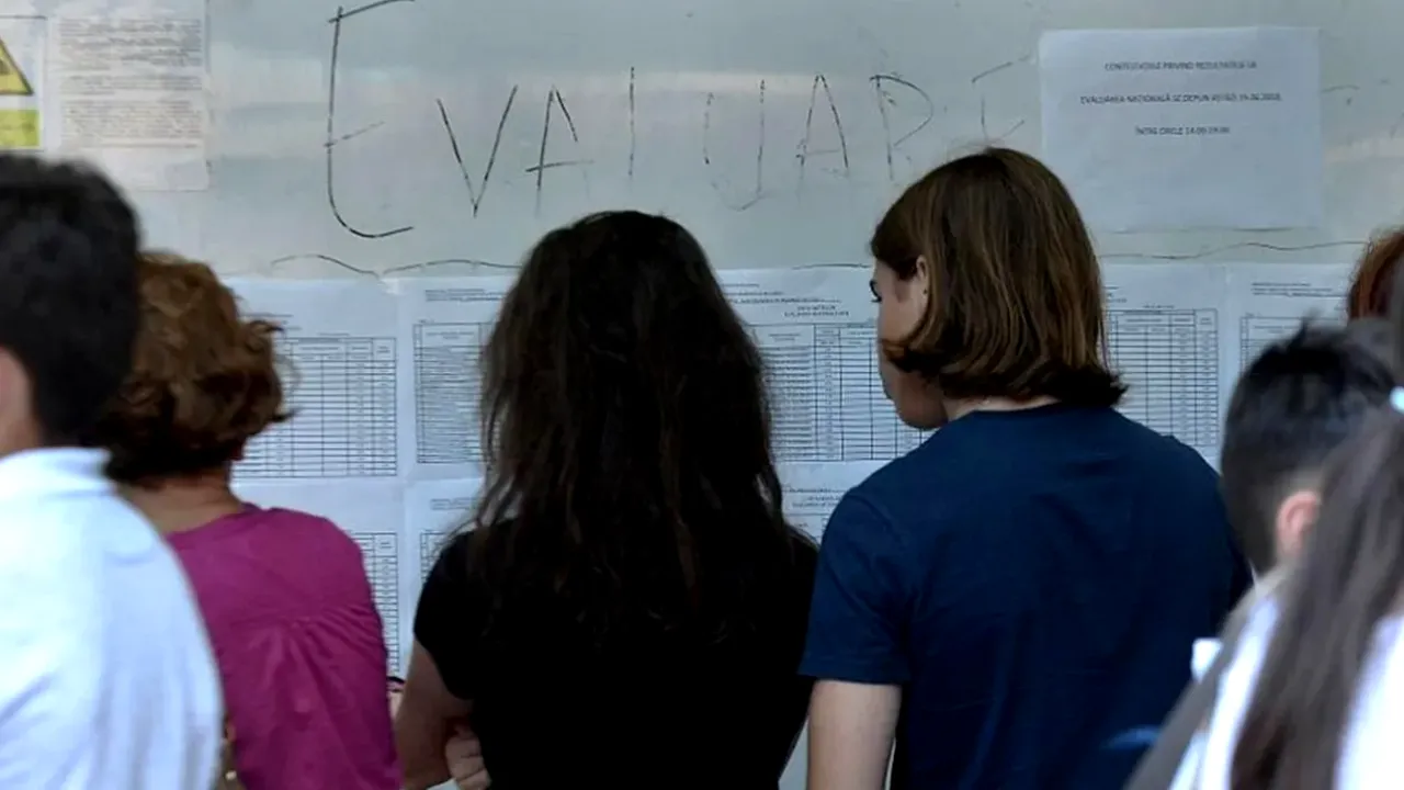 Simulare Evaluare Națională 2026. Au fost note sub 5 la aproximativ o treime din lucrările la Limba şi literatura română şi la Matematică