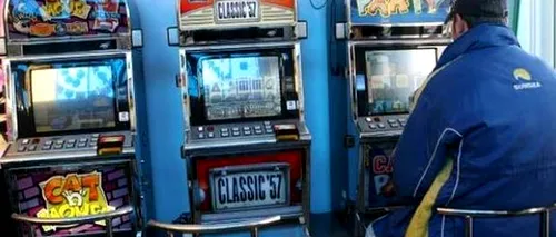 Doi bărbați au câștigat 150.000 de euro la aparate de tip slot machine. Ce vor face cu banii
