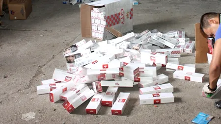 Țigări de contrabandă din Serbia, găsite într-un tren de marfă, la Moravița