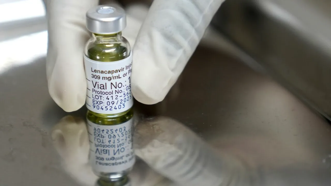 OMS recomandă utilizarea unui medicament inovator împotriva HIV/SIDA, în contextul fondurilor tot mai reduse pentru combaterea acestei maladii