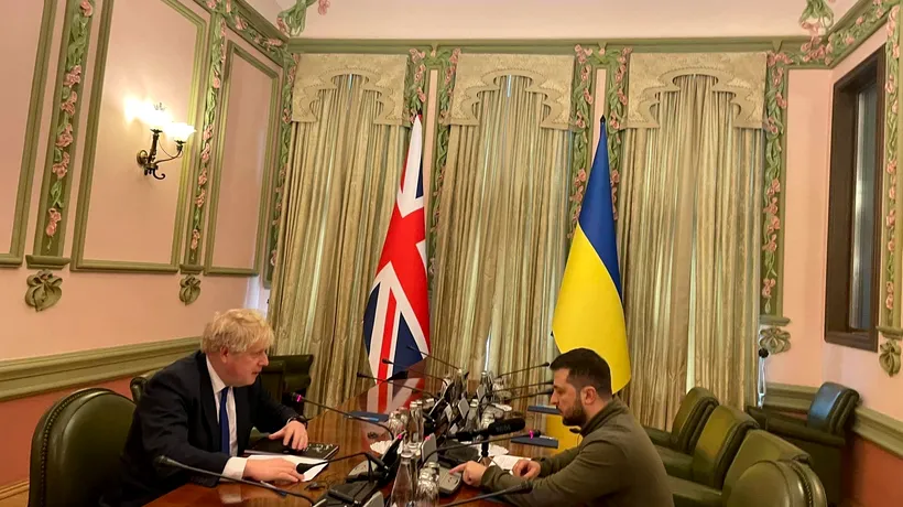 Premierul britanic Boris Johnson, vizită-surpriză la Kiev. Ce a vrut să îi transmită lui Volodimir Zelenski