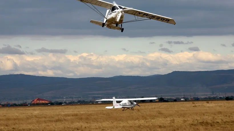 UN AVION de mici dimensiuni A ATERIZAT FORȚAT în județul Arad