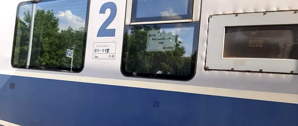 Un bărbat a murit în trenul București-Iași, în timp ce soția sa credea că doarme. Cum a fost depistat decesul