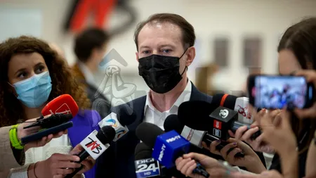 Al doilea spectacol-test are loc la Teatrul Național „I.L. Caragiale” din București. Premierul Cîțu: De la 1 iunie vom da drumul la mai multe evenimente, cu anumite reglementări  - FOTO/VIDEO