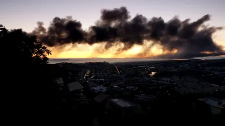 UPDATE - A fost localizat incendiul izbucnit la un parc industrial din Cluj-Napoca. Localnicii pot ieși din case, după ce inițial au primit mesaj de avertizare RO-Alert (FOTO-VIDEO)
