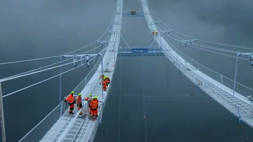 GALERIE FOTO. Cum arată podul către cer inaugurat în Norvegia