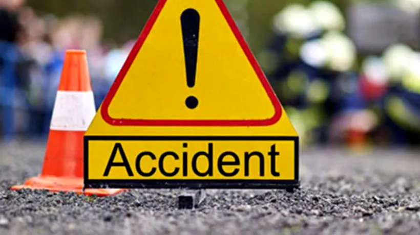 ACCIDENT groaznic în Băilești, Dolj. Un șofer a pătruns cu mașina pe trotuar și a lovit în plin trei femei. Una dintre ele a murit pe loc!