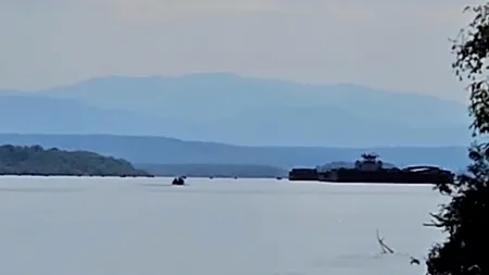 ACCIDENT naval pe Dunăre. Două persoane dispărute, după ce două ambarcațiuni mici și o barjă s-au ciocnit