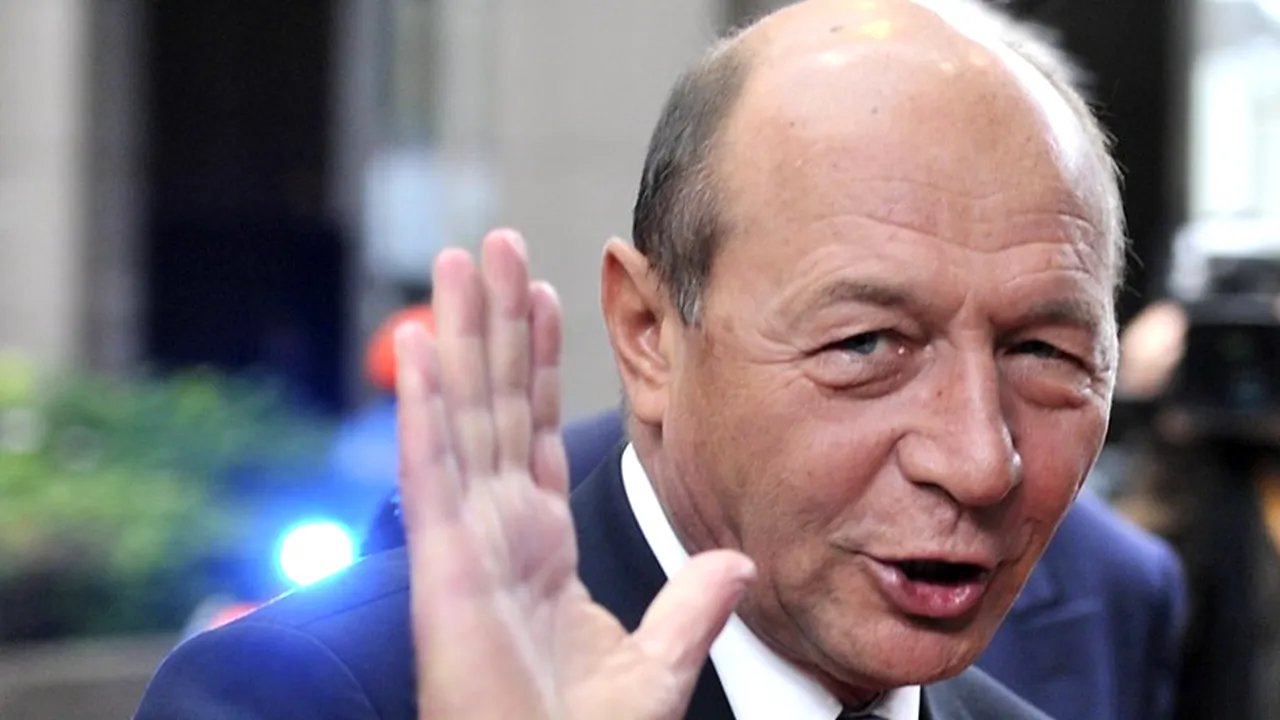 Băsescu o atacă pe Firea: Să spună public câți bani a transferat de la Crescent în trustul lui Voiculescu. Sunt suspect în dosarul de șantaj