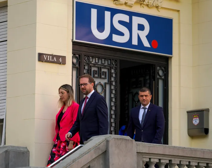 BUCURESTI - CONSULTARI POLITICE EUGEN TOMAC - USR