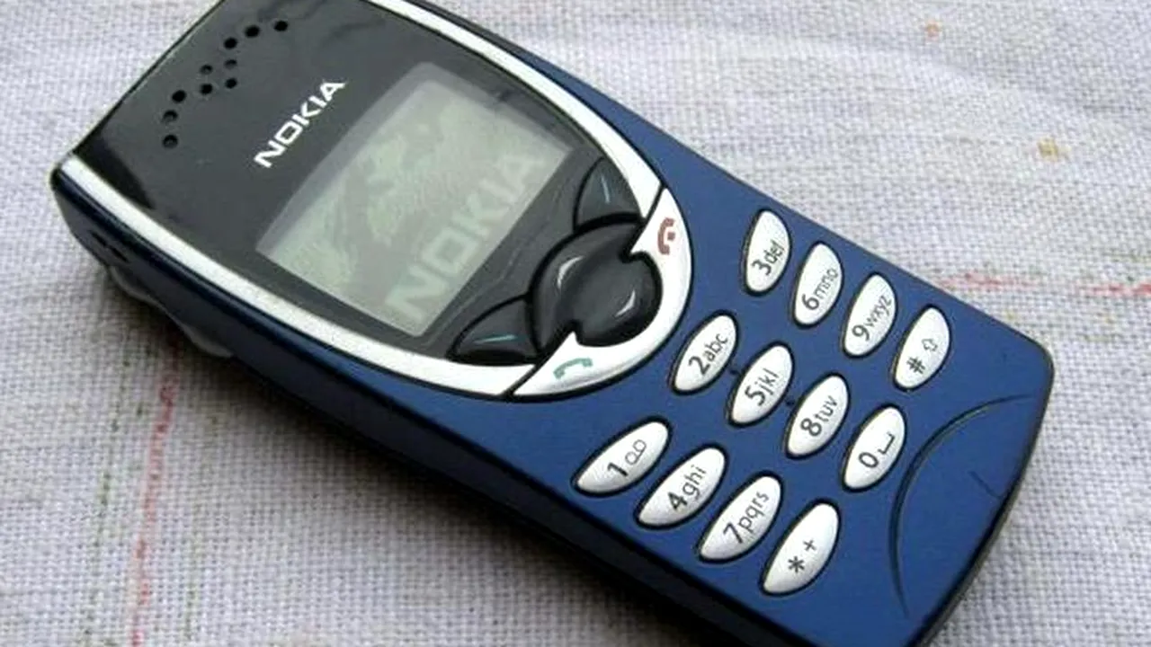 Fenomen ciudat în Marea Britanie și Franța. În era smartphone-ului, telefoanele „retro