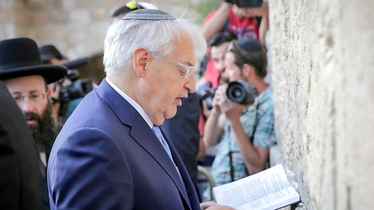 63 de adolescenți israelieni - o lecție de istorie și bun simț pentru ambasadorul Friedman