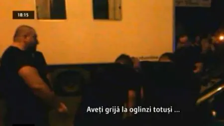 Un turist îi acuză pe bodyguarzii unui club din Mamaia că i-au avariat mașina. „Proba